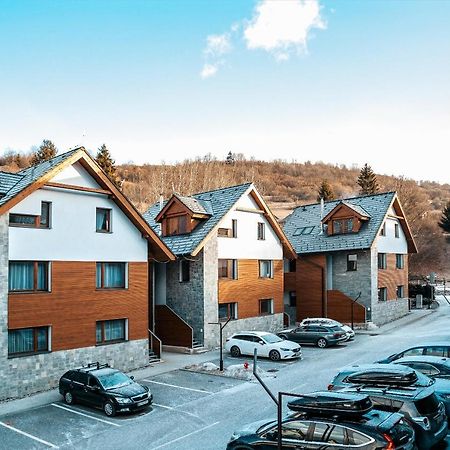 Apartman Rodinna Pohoda Mýto pod Ďumbierom エクステリア 写真