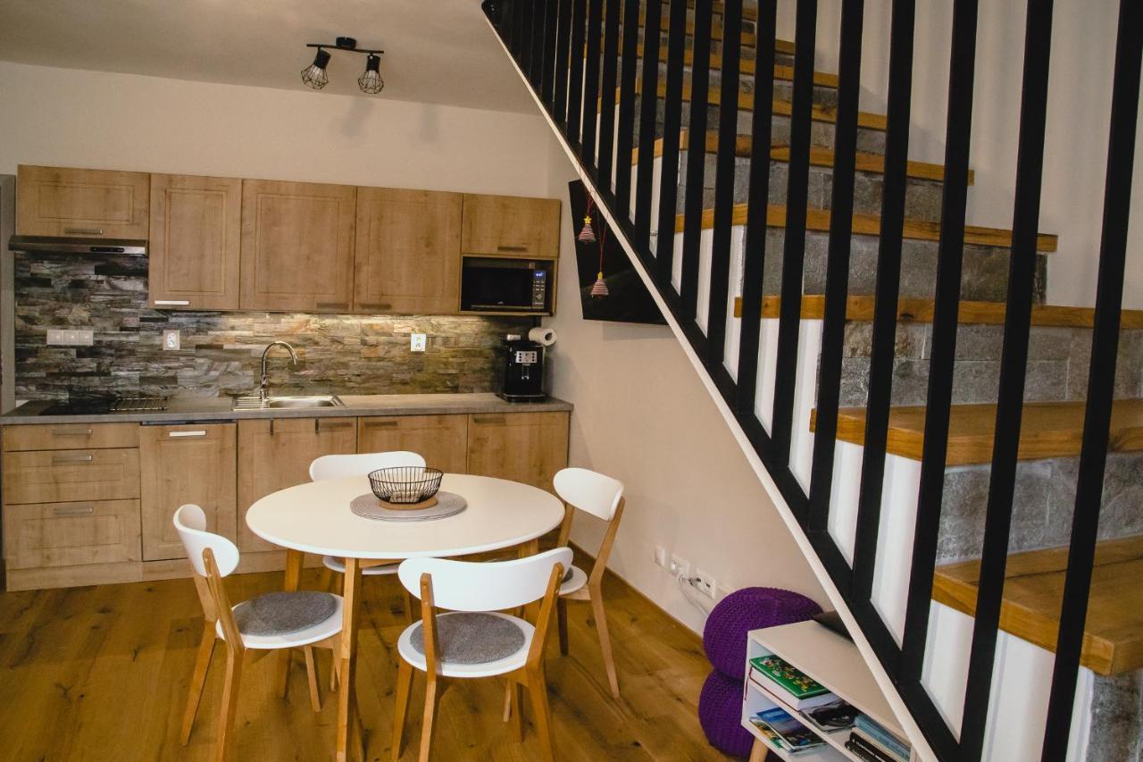 Apartman Rodinna Pohoda Mýto pod Ďumbierom エクステリア 写真