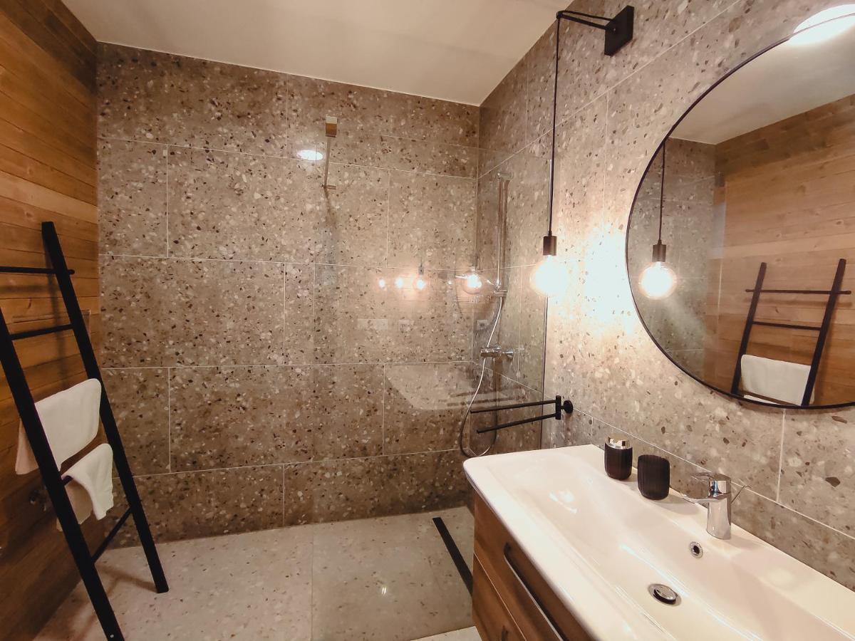 Apartman Rodinna Pohoda Mýto pod Ďumbierom エクステリア 写真